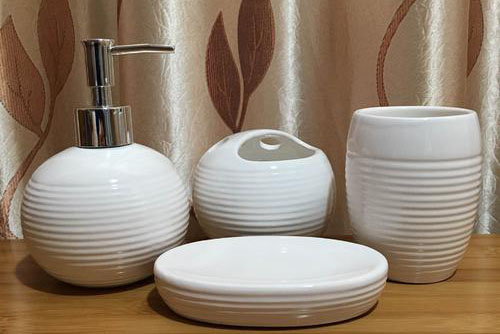 蠟乳液作為增強劑和粘結劑在陶瓷領域應用